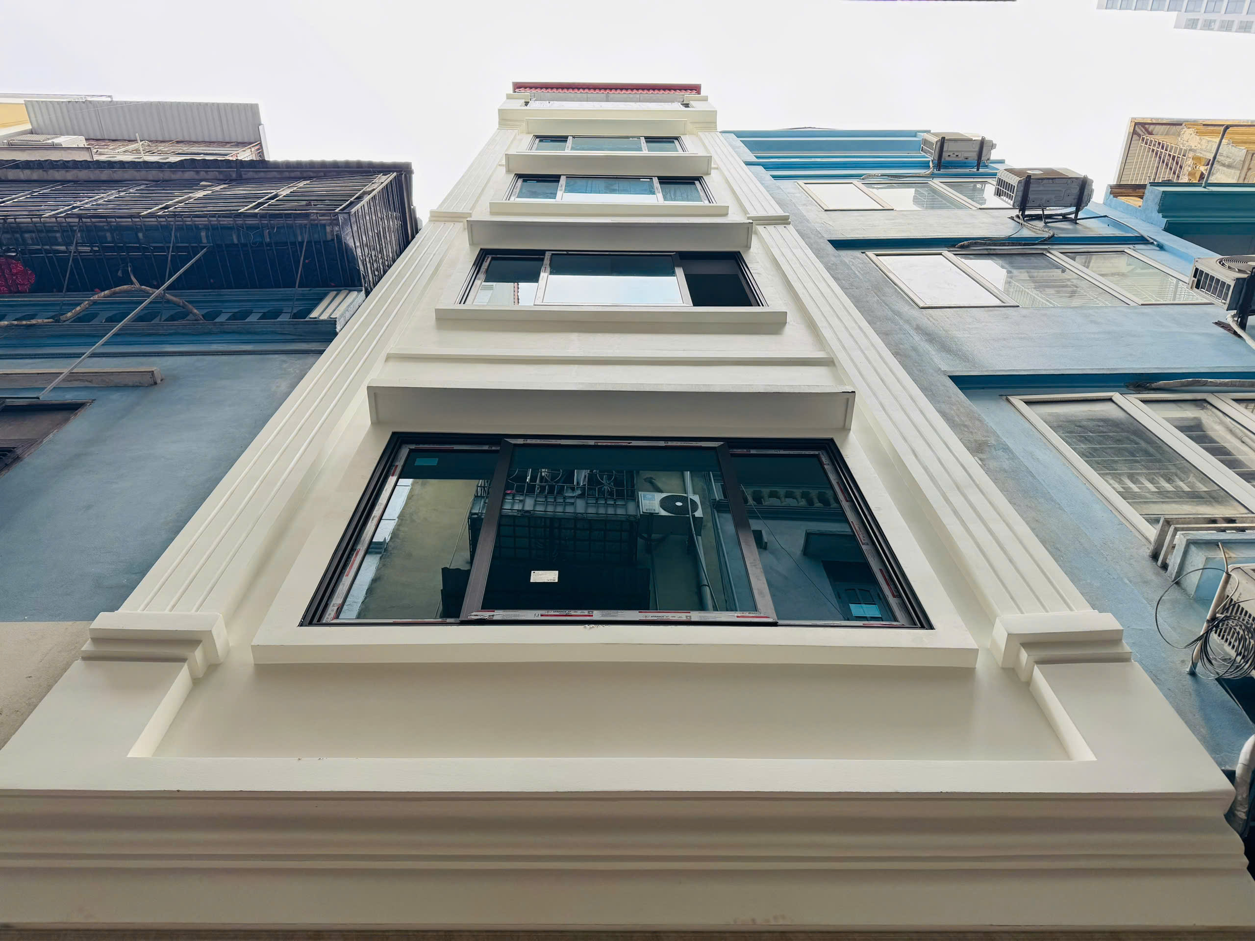 Bán nhà phân lô phố Xuân Thủy, 43m 6 tầng, nhà mới, ô tô, giá 15,1 tỷ - Ảnh chính